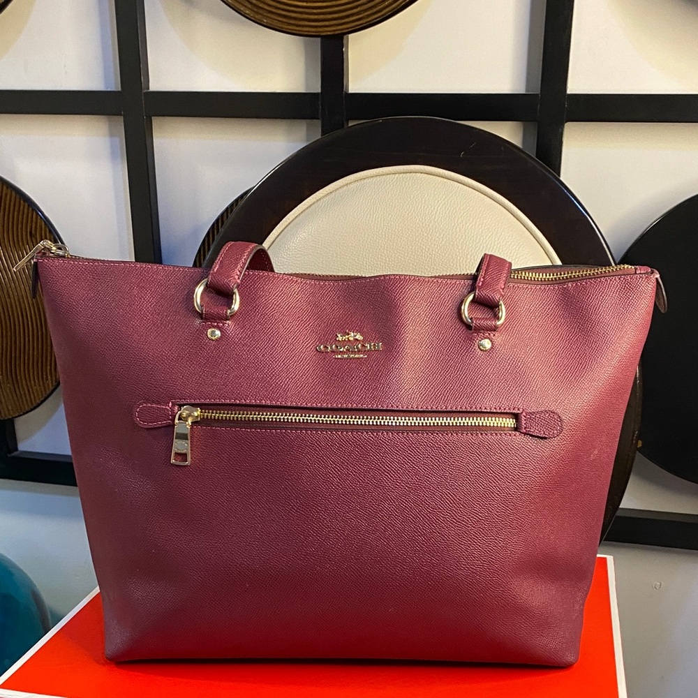Coach Plum Leather Tote Bag large used